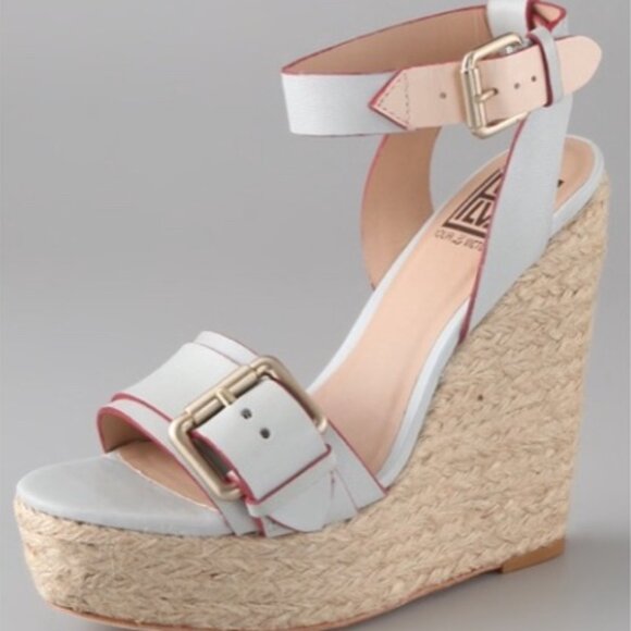 Pour La Victoire Shoes - [Pour La Victoire] sky blue wedge platforms - size 8